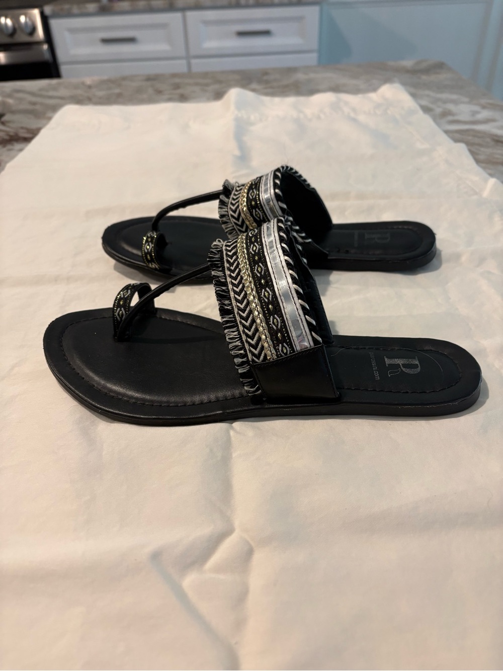 Piarossini Black Embellished Toe-Loop Slide Sandals - Picture 2 of 5